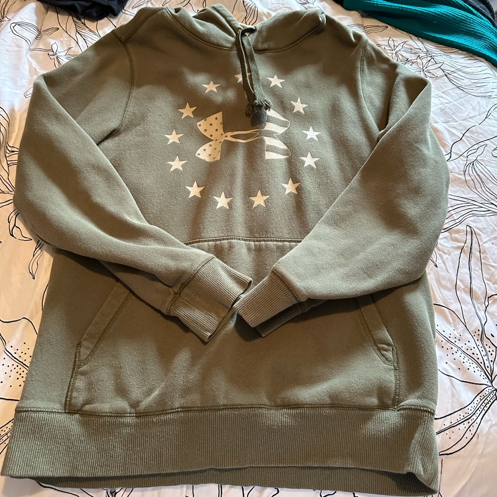 Under Armour Hoodie